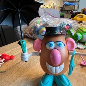 Mr. Potato Head Toy with Blue Accessories - Hasbro Mary Poppins